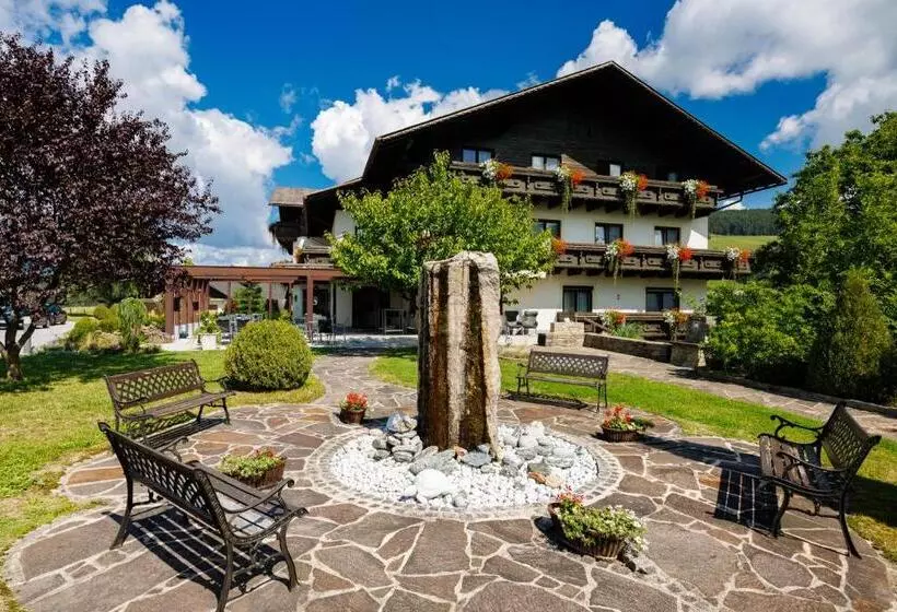 Der Trattner   Hotel Trattnerhof & Hotel Schöcklblick