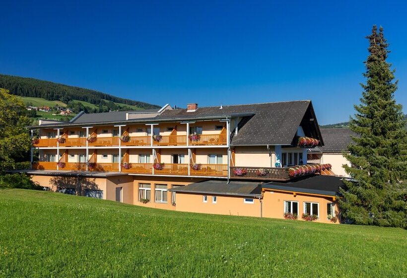 Der Trattner   Hotel Trattnerhof & Hotel Schöcklblick