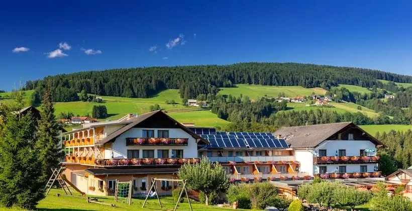 Der Trattner   Hotel Trattnerhof & Hotel Schöcklblick
