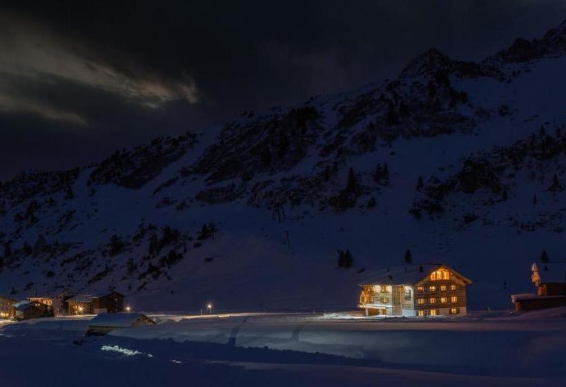 فندق Alphus Appartements