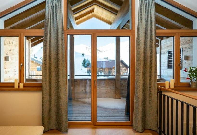 فندق Alphus Appartements