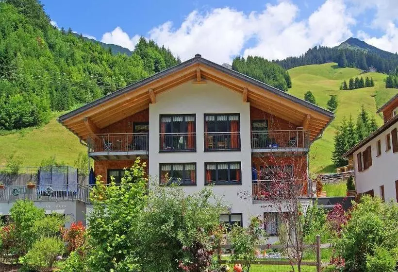 هتل Alpina Appartements