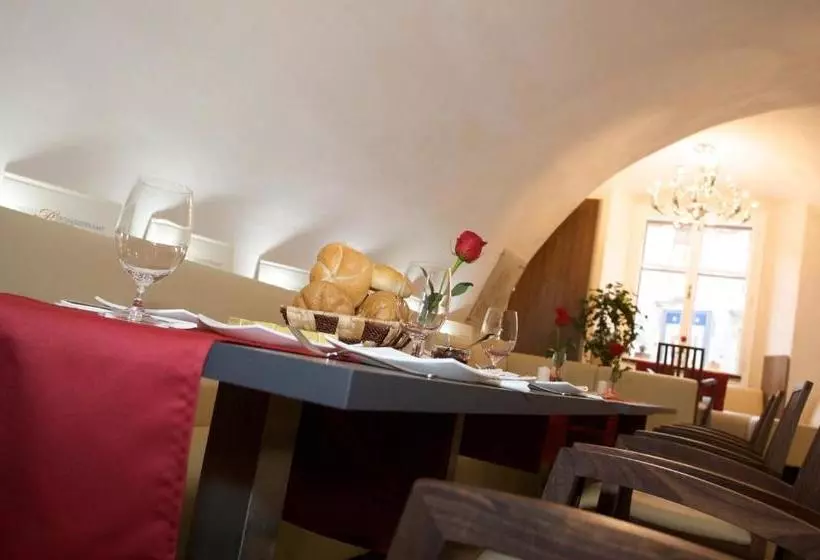 ホテル Appartementhaus Oberstbergmeisteramt
