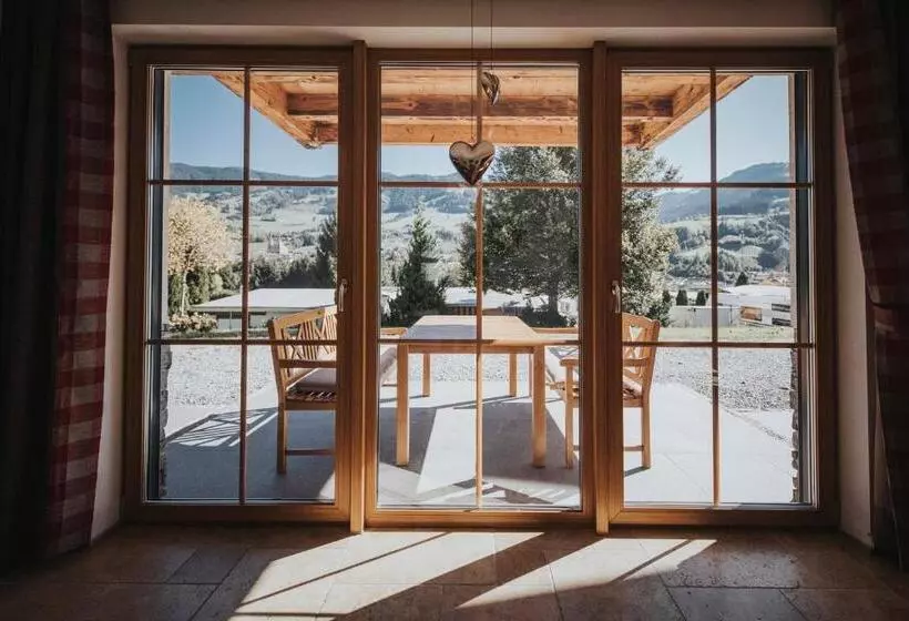 هتل Appartements Wieshof