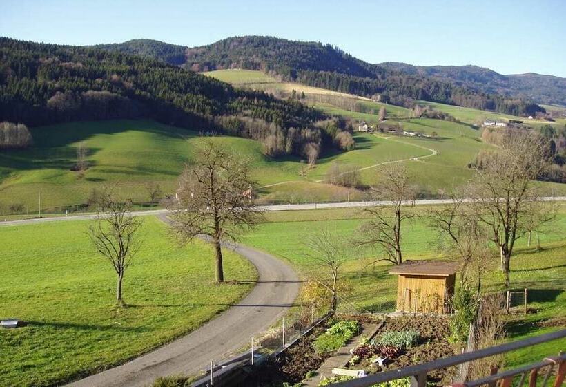 ホテル Bauernhof Waira