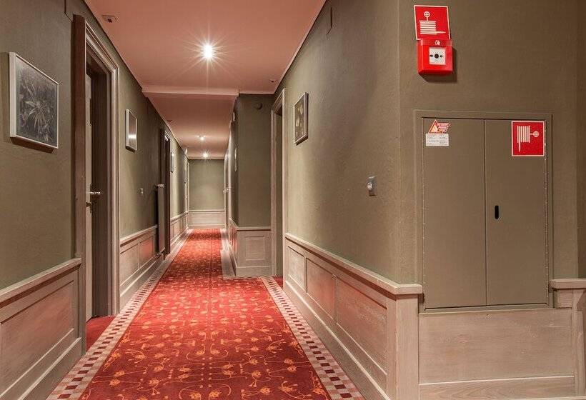 酒店 Central, Spa & Lounge Bar