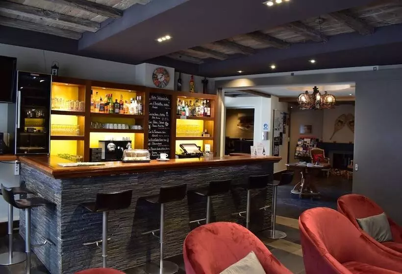 ホテル Central, Spa & Lounge Bar
