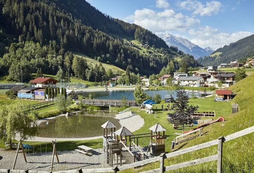 Отель Garni Bergwelt