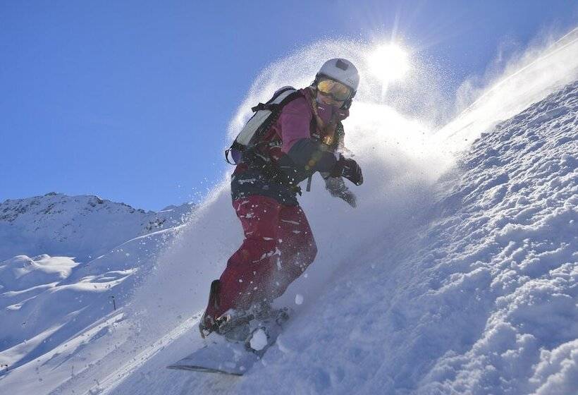 Отель Garni Bergwelt