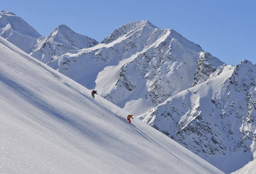 Отель Garni Bergwelt