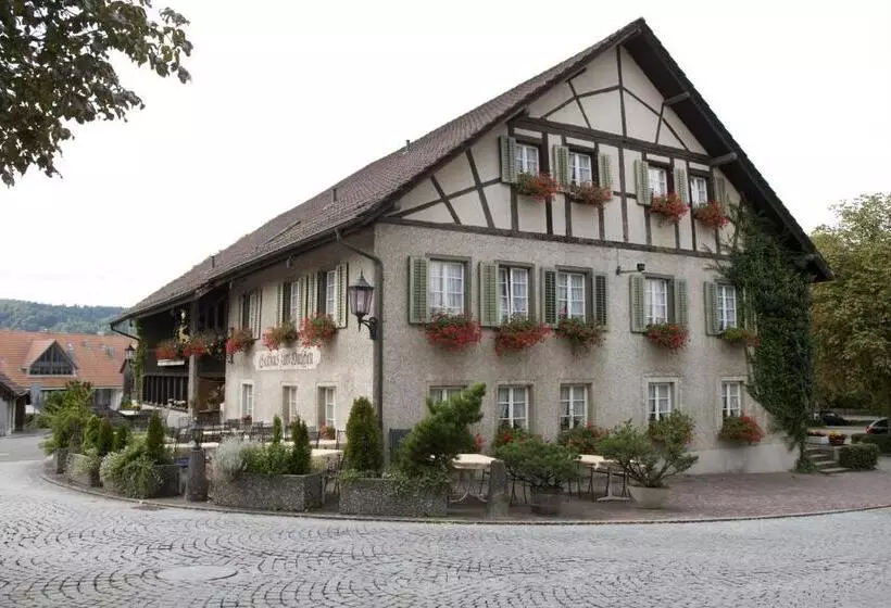 ホテル Gasthaus Hirschen