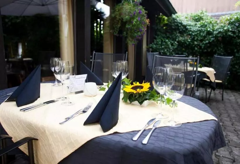 ホテル Gasthaus Hirschen