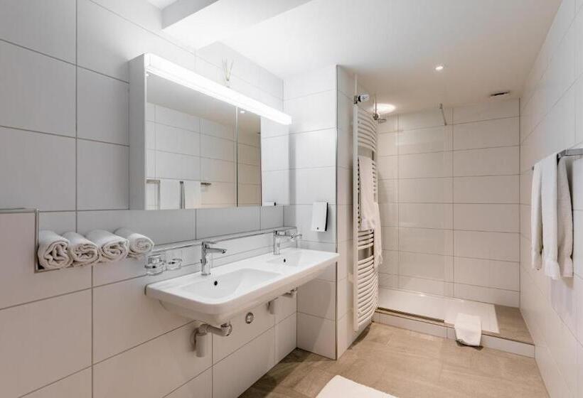 Szálloda Gasthaus Hirschen