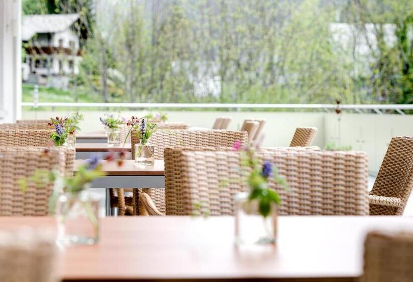 ホテル Gasthof Kreuz