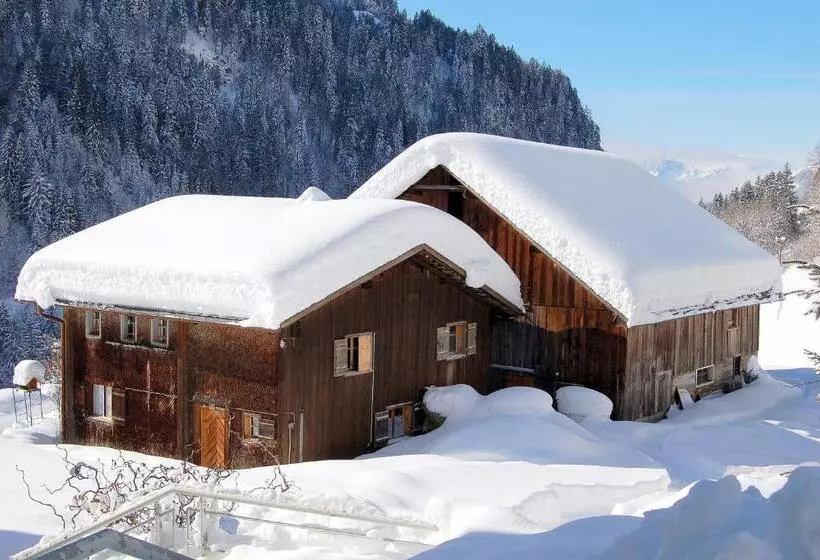 Hotelli Gasthof Kreuz