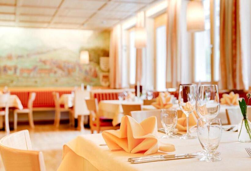 ホテル Gasthof Kreuz