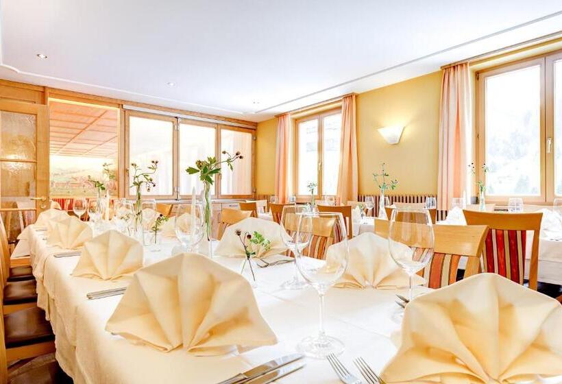 ホテル Gasthof Kreuz