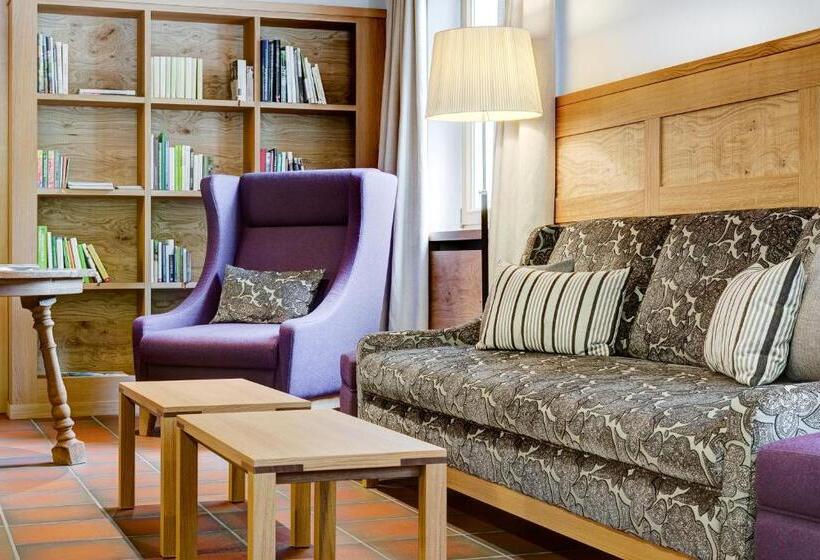 ホテル Gasthof Kreuz