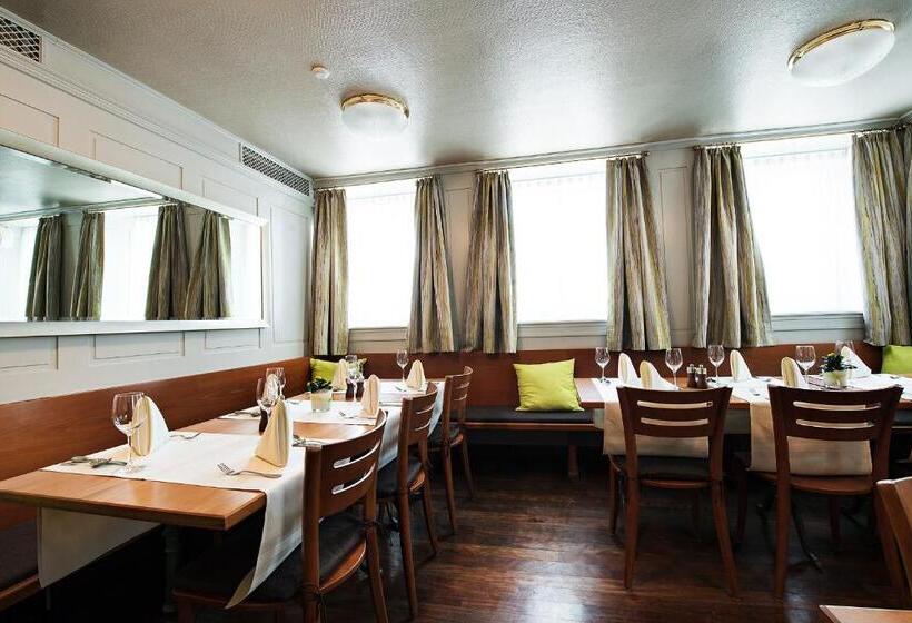 בית מלון כפרי Gasthof Zum Hecht