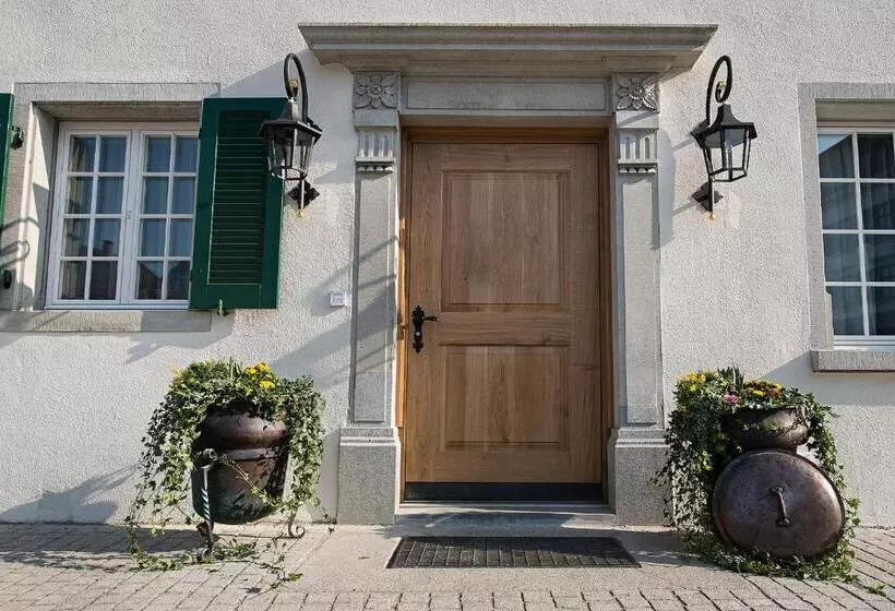 ホテル Gasthof Zum Hecht