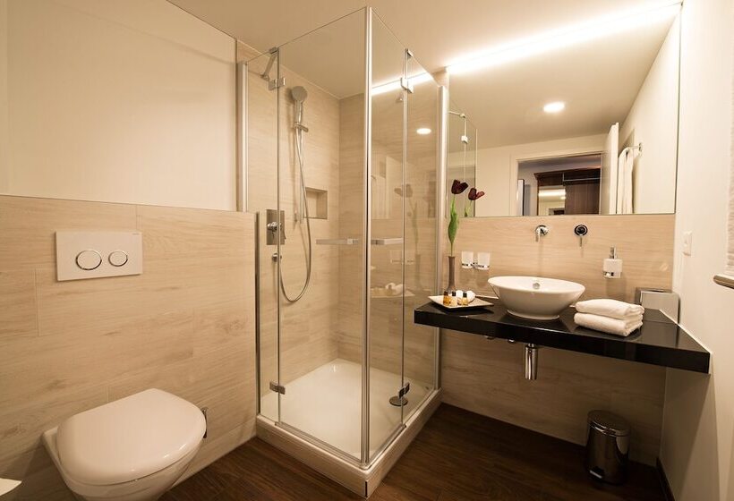 בית מלון כפרי Gasthof Zum Hecht