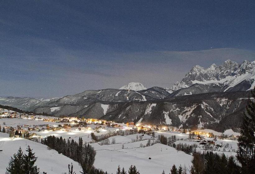 فندق Haus Alpina