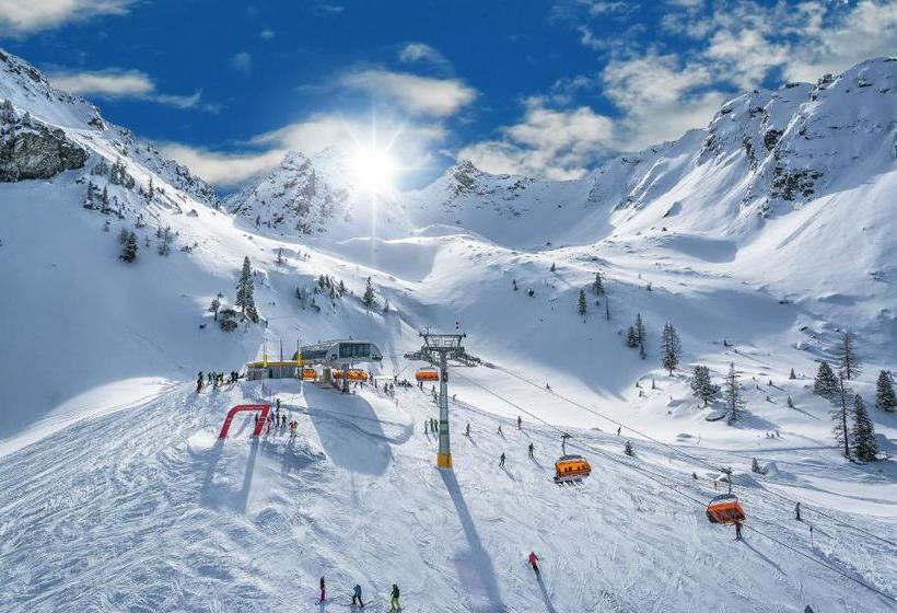 فندق Haus Alpina