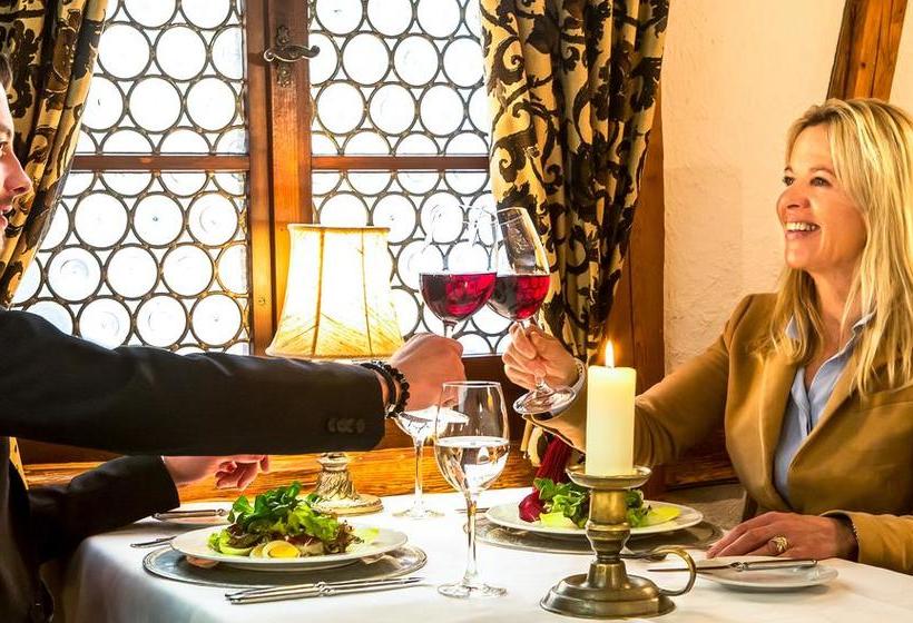 Hotel Jagdschloss – Swisschalet Merlischachen