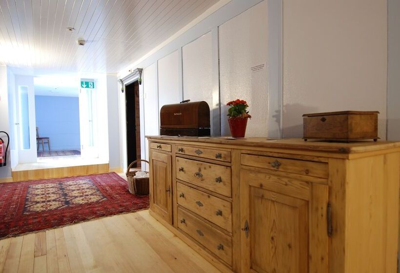 בית מלון כפרי Klösterli