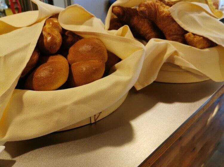 בית מלון כפרי Klösterli