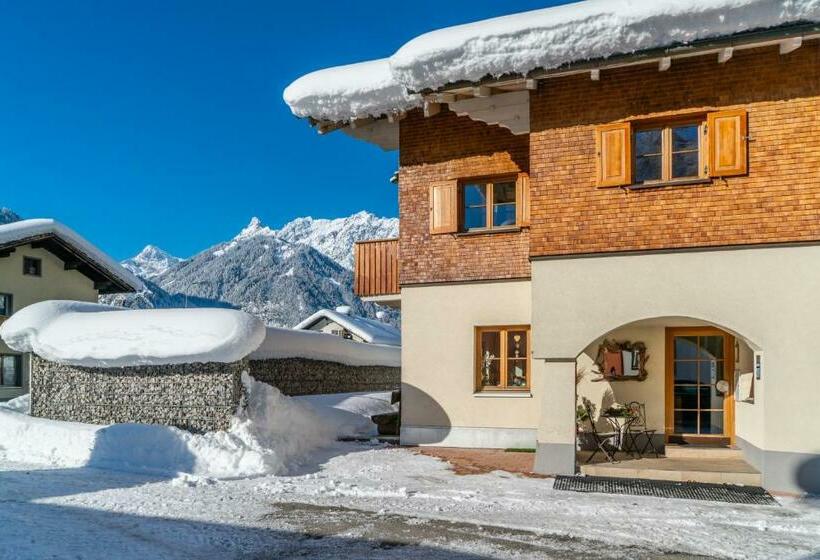 هتل Pension Wilma