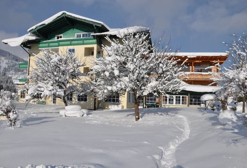 호텔 Wohlfühlresort Und Feriengut Martinerhof