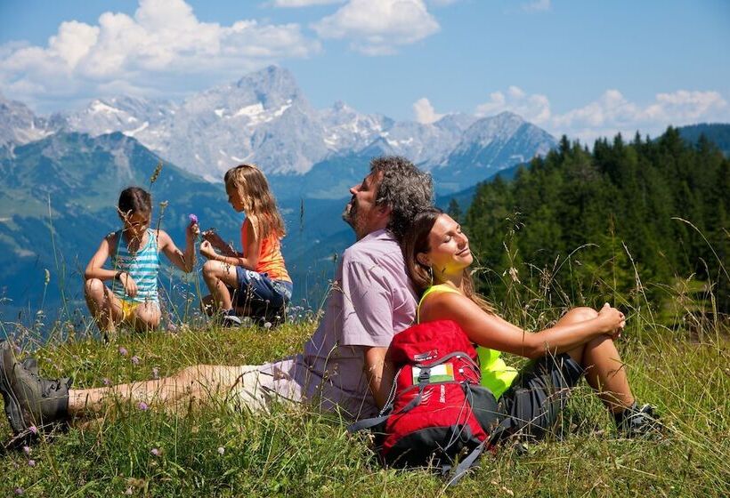 호텔 Wohlfühlresort Und Feriengut Martinerhof