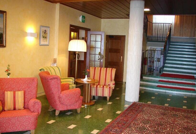 See Hotel Post Am Attersee