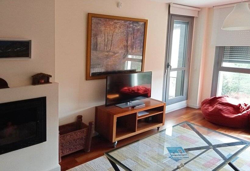 Apartamentos Las Margas Sabiñánigo 3000