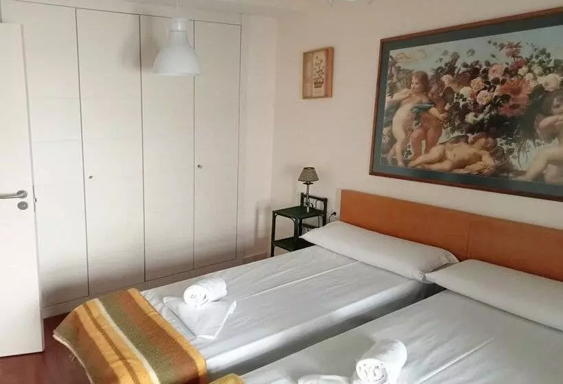 Apartamentos Las Margas Sabiñánigo 3000