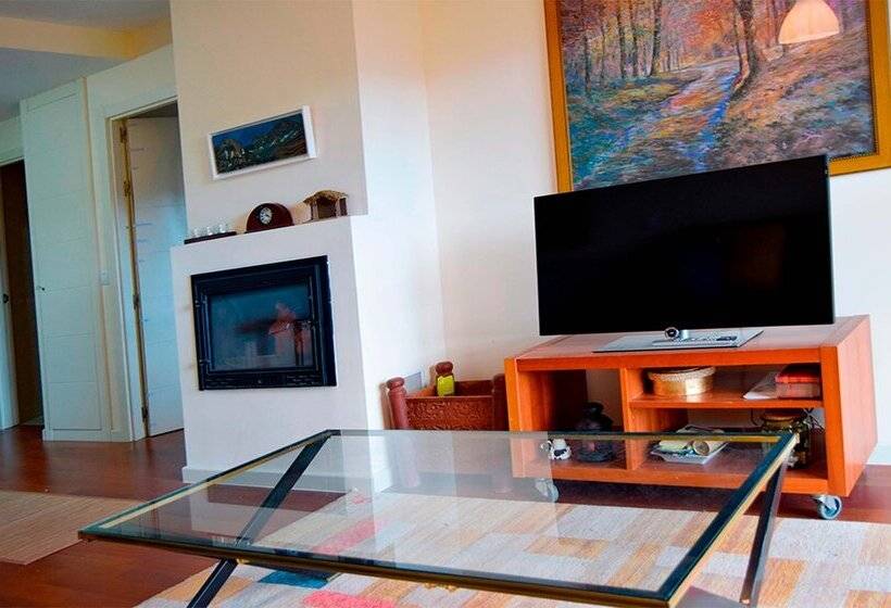 Apartamentos Las Margas Sabiñánigo 3000