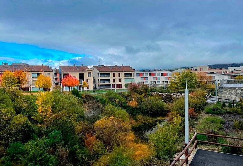 Apartamentos Las Margas Sabiñánigo 3000