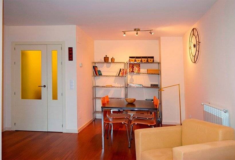 Apartamentos Las Margas Sabiñánigo 3000