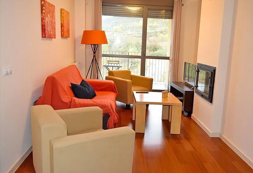 Apartamentos Las Margas Sabiñánigo 3000