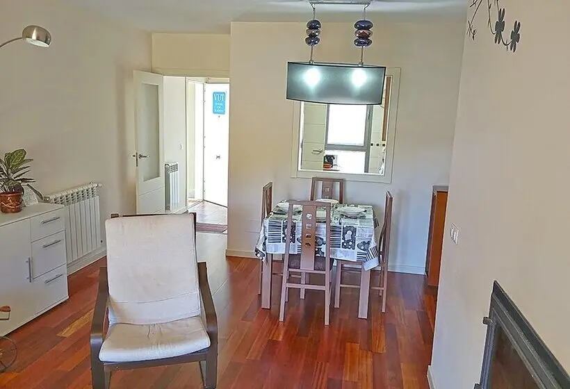 Apartamentos Las Margas Sabiñánigo 3000