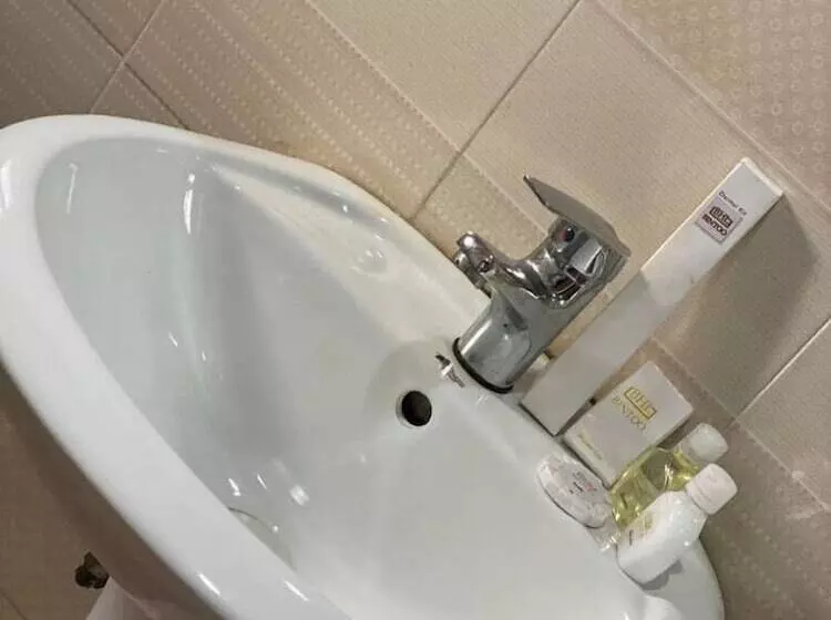 Bintoo Hotel Limited