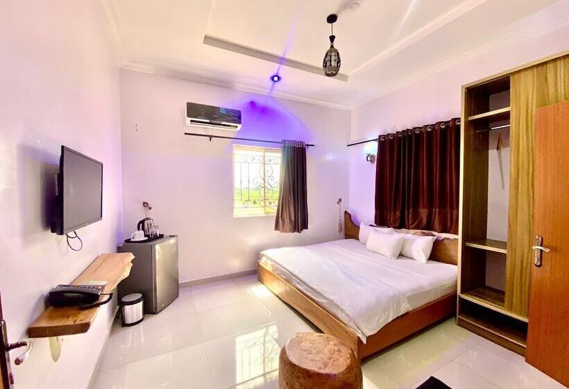 Bintoo Hotel Limited