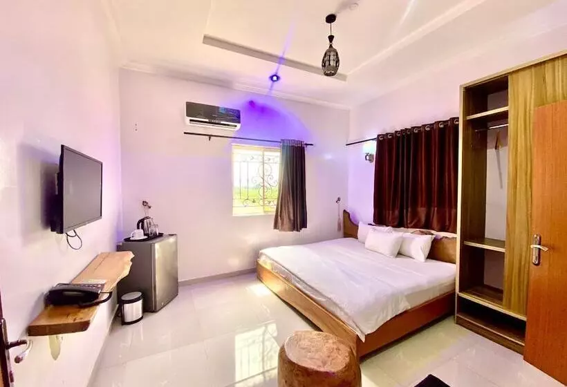 Bintoo Hotel Limited