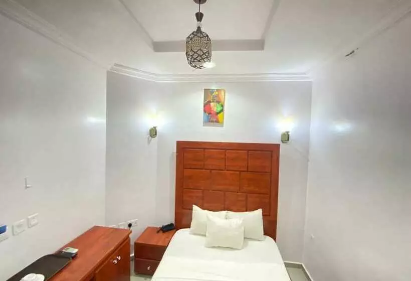 Bintoo Hotel Limited