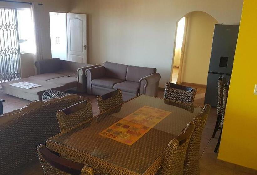 فندق Golden Dawn Chalets