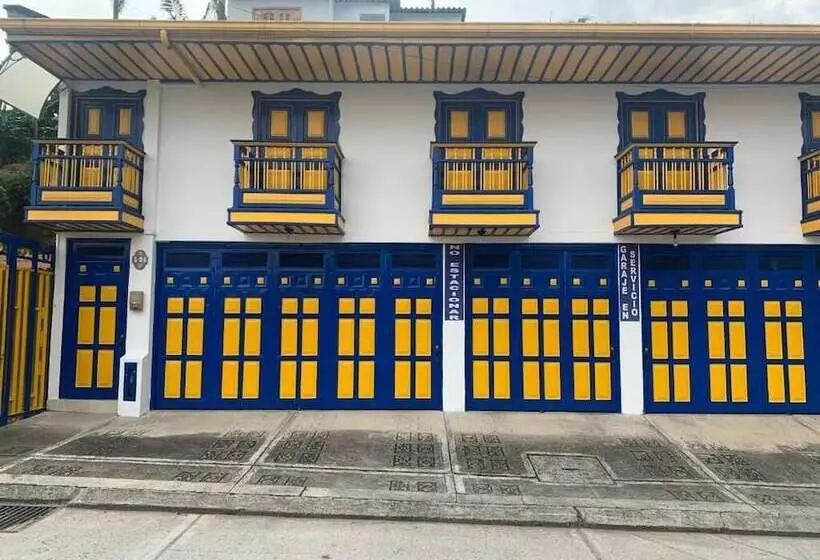 ホテル Hospedaje Camino Real
