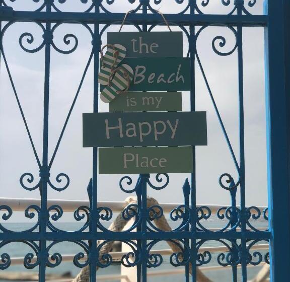 پانسیون Le Blanc Bleu