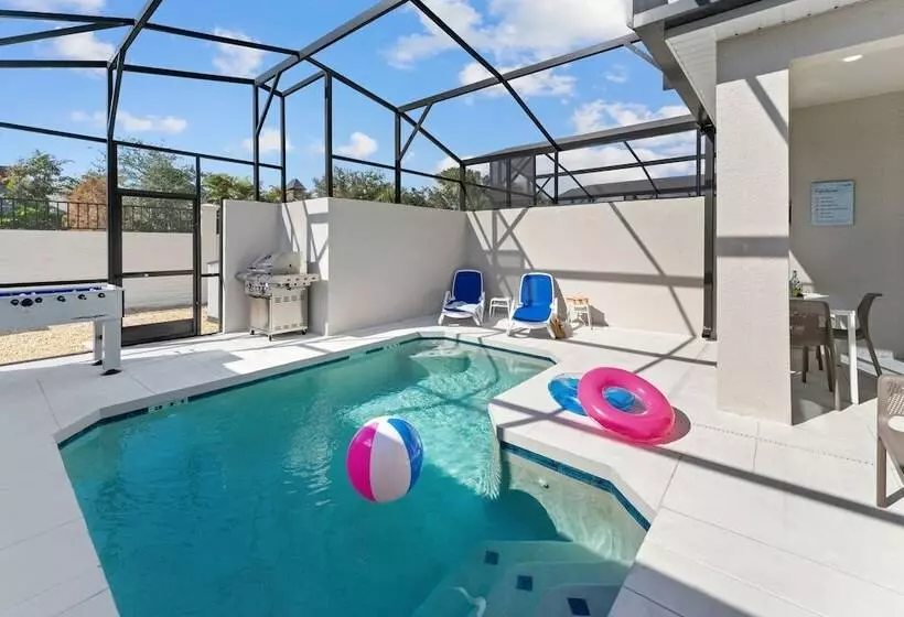 Villatel Orlando Resort