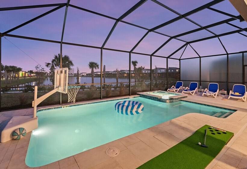 Villatel Orlando Resort